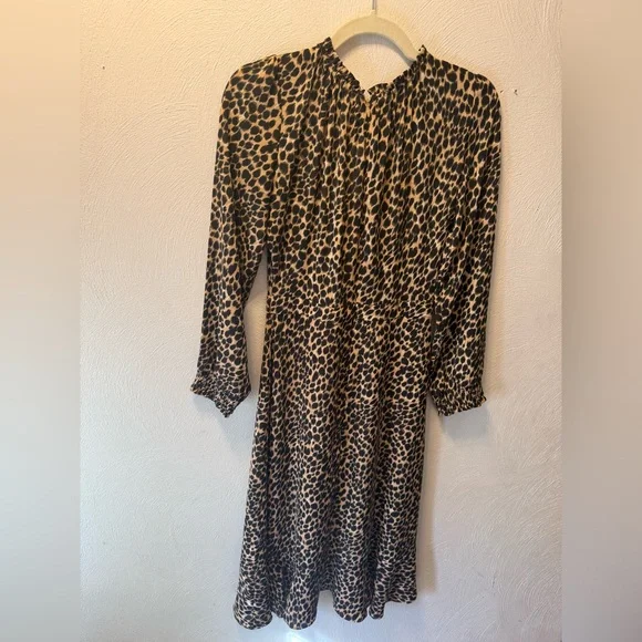 J.Crew Leopard Print Midi Dress Size 2 Animal Print Smocked Cuffs Long Sleeve - Picture 3 of 5